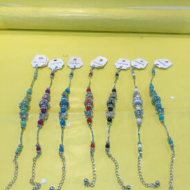 1277 pulseras con piedras al azar