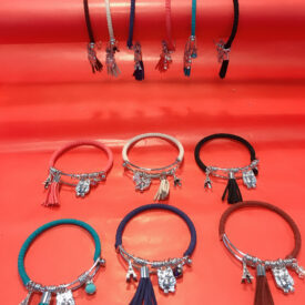 1336 pulseras al azar