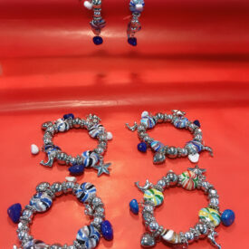 1354  pulseras de piedras al azar