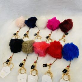 2887 llaveros pompom al azar