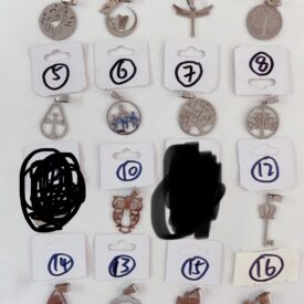 2408 dijes aceros al azar surtido